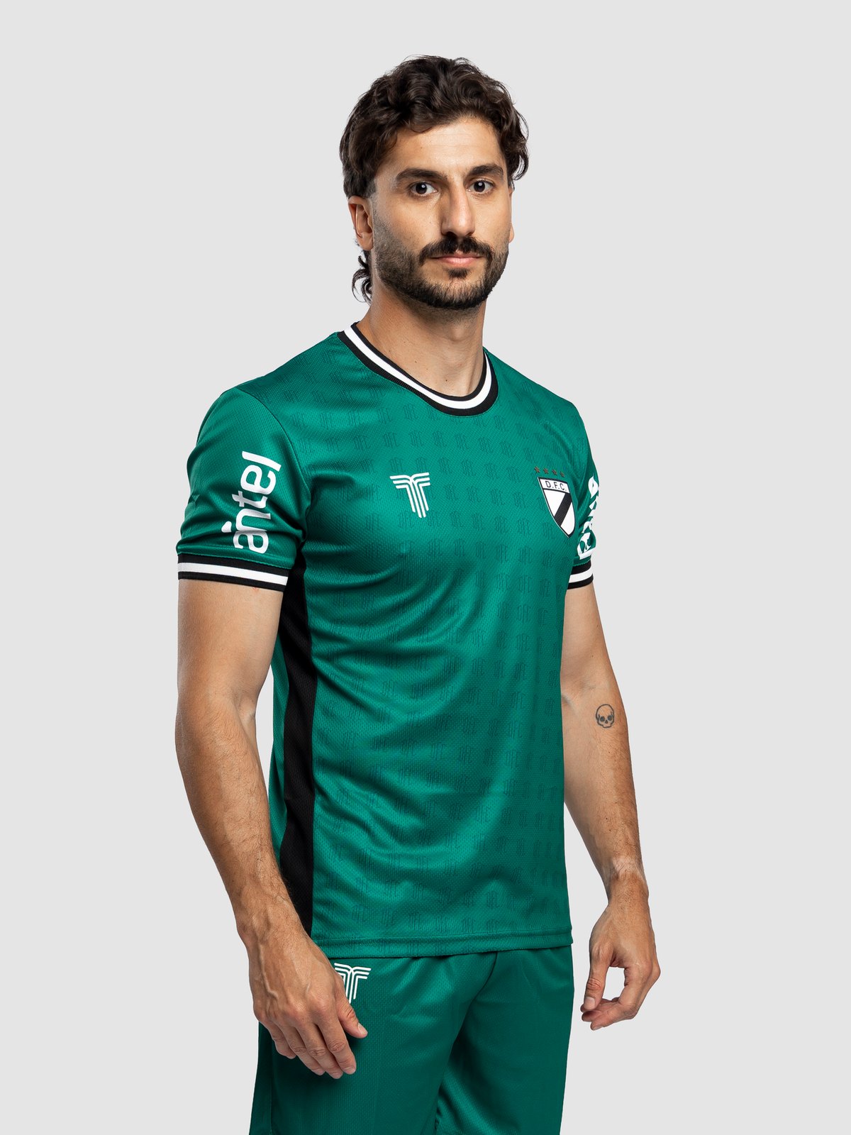 Camiseta de golero verde de Danubio